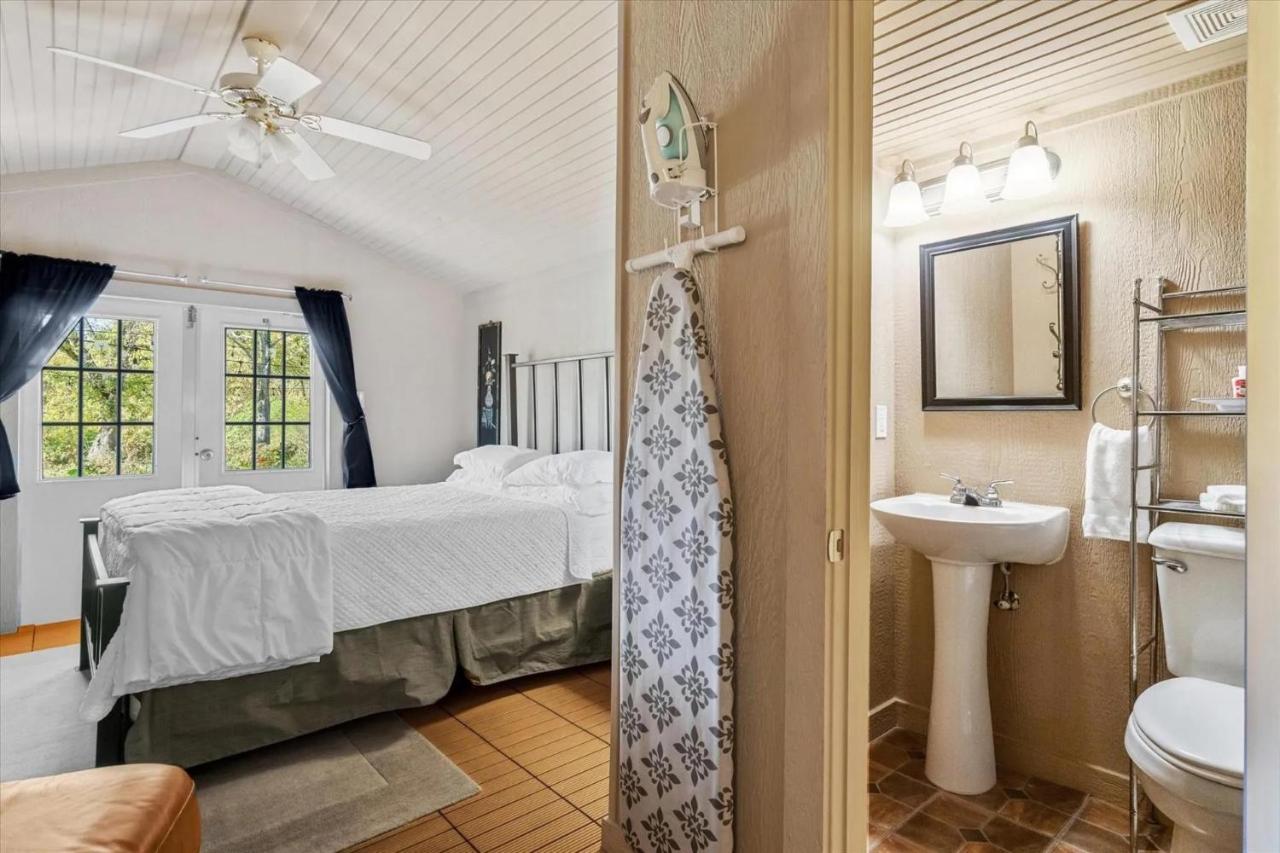 Four Winds Victorian Venue & Suites Bonham Екстер'єр фото